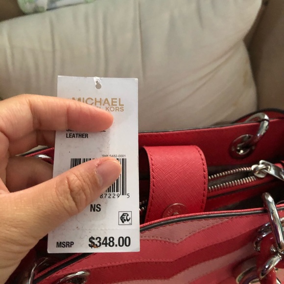 Mk Cynthia bag - Picture 2 of 4